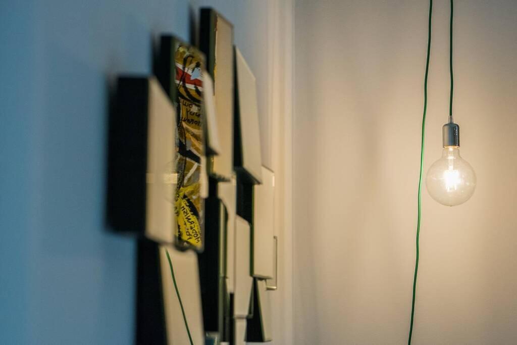 Pop Art, Apartamento Valvanera, Pleno Centro Sevilla Bagian luar foto